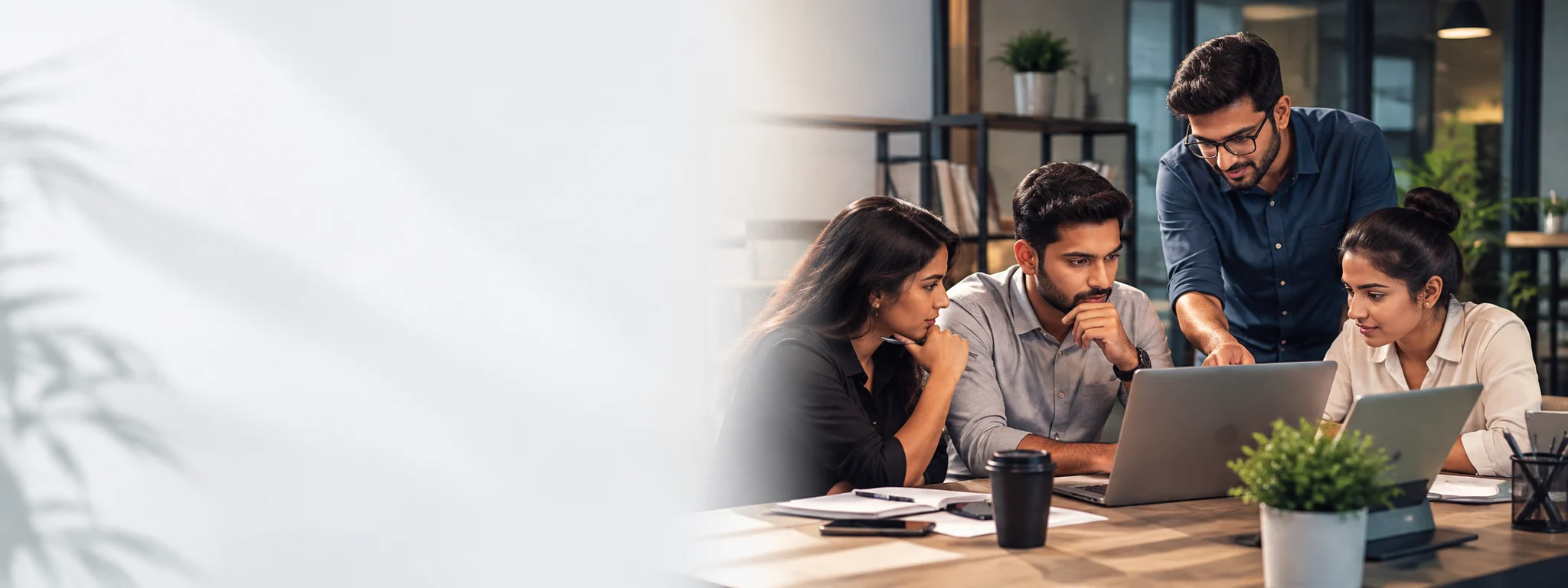 A Distroo Advisor in a consultation